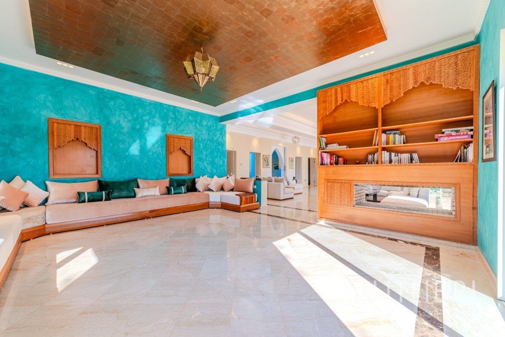 Extraordinary villa, Ouarzazate Road