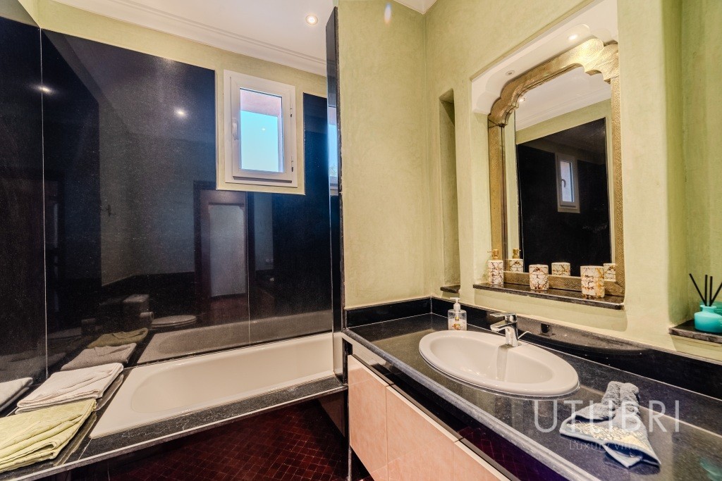 Extraordinary villa, Ouarzazate Road