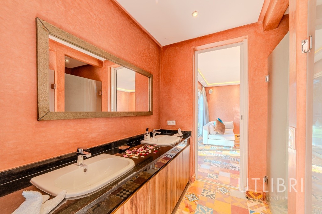 Extraordinary villa, Ouarzazate Road