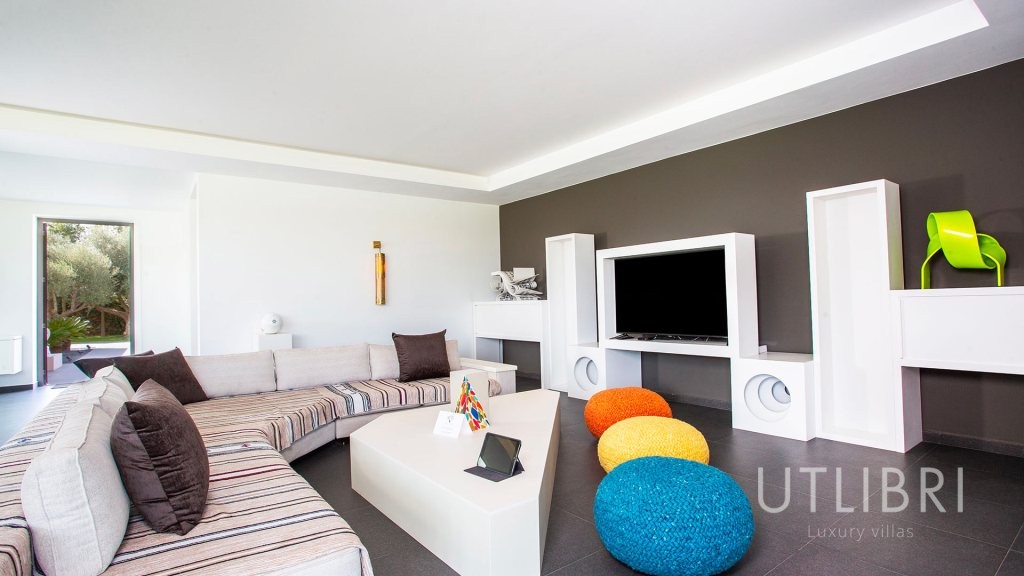 Extraordinary villa, Royal Palm and around